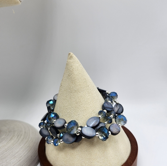 COOKIE LEE signed necklace & three (3) Bracelets! Blue colors..Mother of pearl - Picture 5 of 8